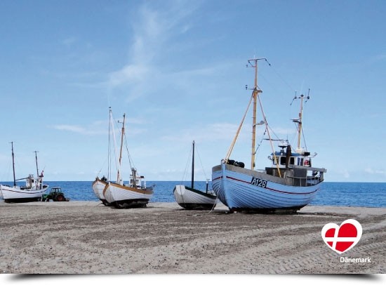 Postkarte "Fischerboote am Slettestrand"